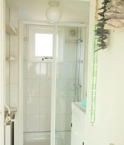 Holiday home Strand-chalet Luna - 700 Mtr Het *